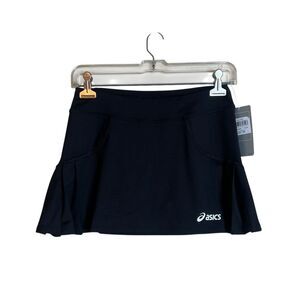 NWT! Asics mini black love skirt. Size xs